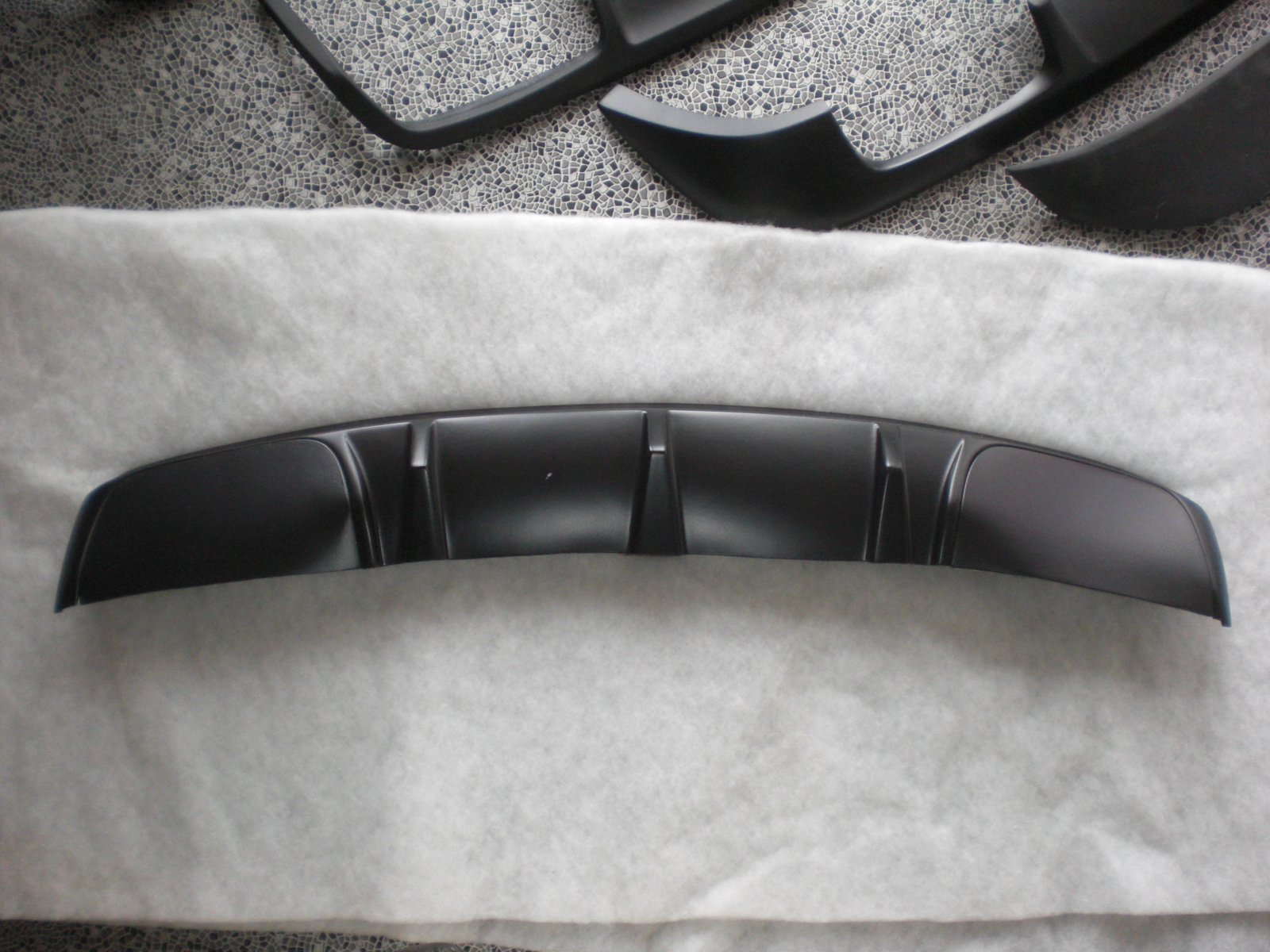 Diffusor C-Klasse W204 Limo. Seriensto&szlig;stange Baureihe 03.07-03.11